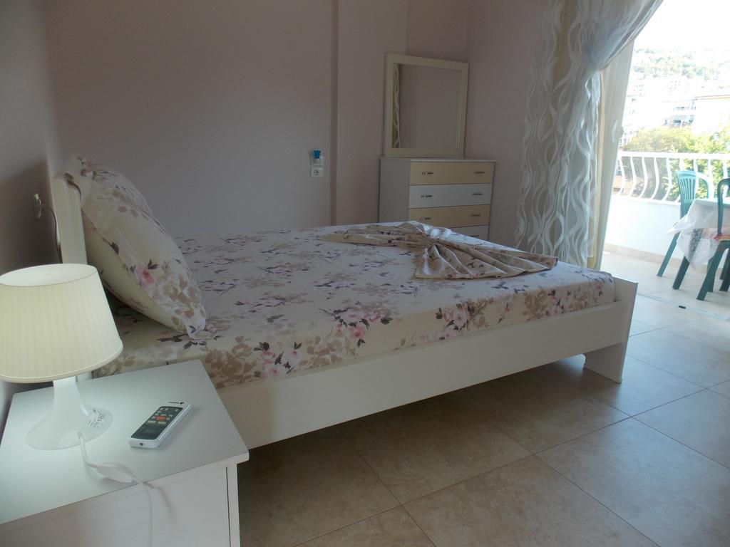 Linda Home Sarande Exterior photo